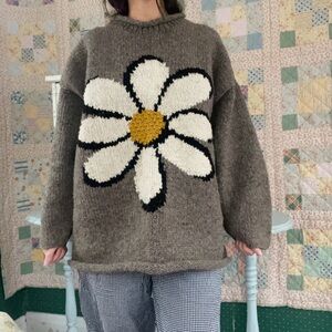 Vintage Wool Daisy Sweater Fisherman 1990s Cute Oversized
